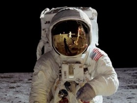 天文科学纪录片：《阿波罗11号》中英字幕超清1080P【美国纪录片评审团大奖作品】